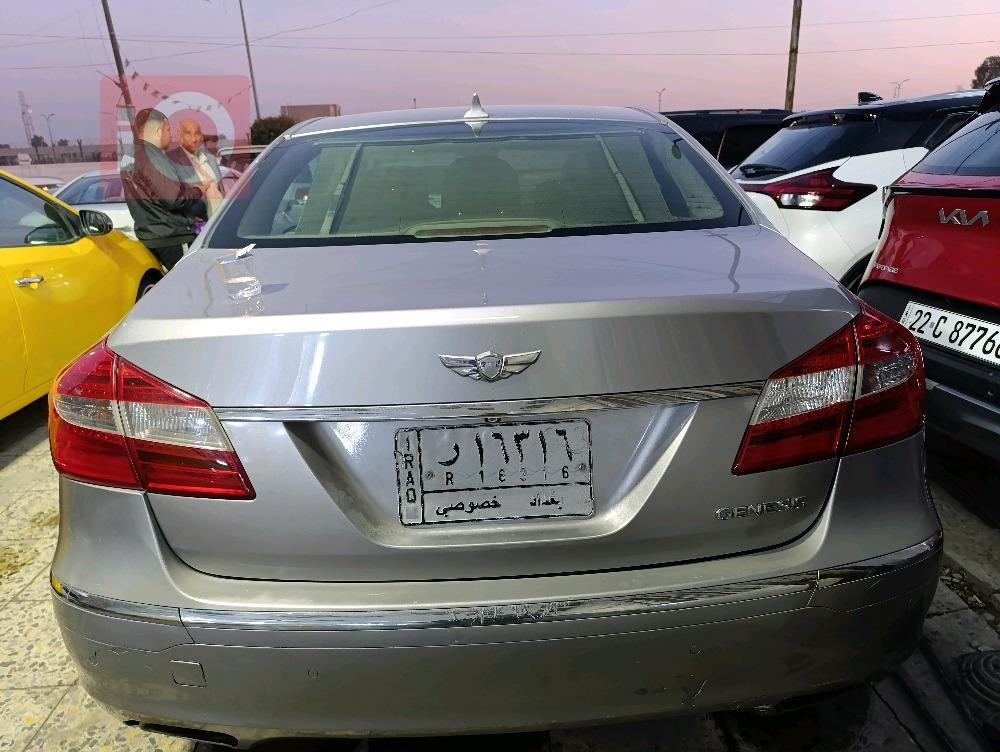 Hyundai Genesis